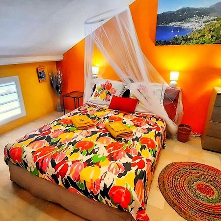 Studio La Belle Vue, vue mer, wifi, plage à 50m Le Moule Eksteriør bilde