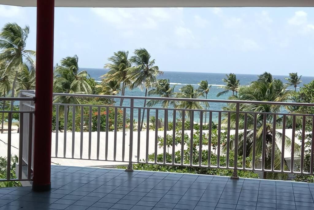 Studio La Belle Vue, vue mer, wifi, plage à 50m Le Moule Eksteriør bilde